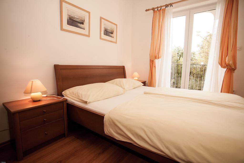 Apartments Bogovic มาลินสกา ภายนอก รูปภาพ